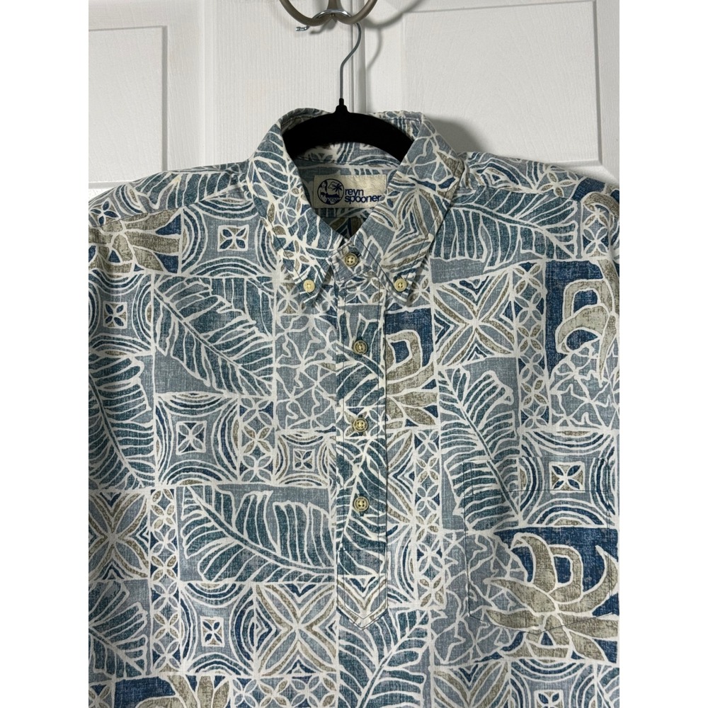 Reyn Spooner Hawaiian Shirt Large Reverse Print Aloha Tropical Resort Surf Dad